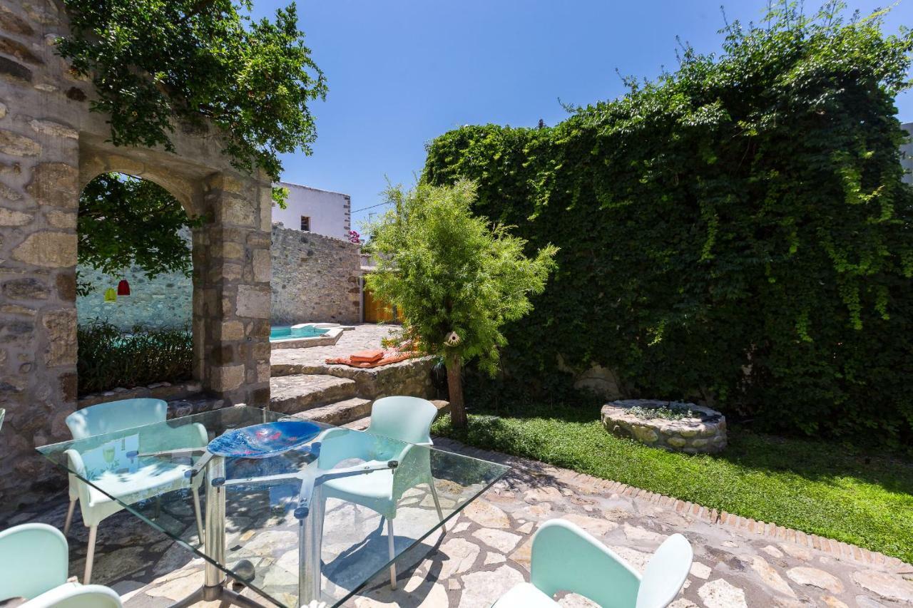 Muazzo Creta Stone House, Nature Escape With Pool, By Thinkvilla Pigi  Ngoại thất bức ảnh