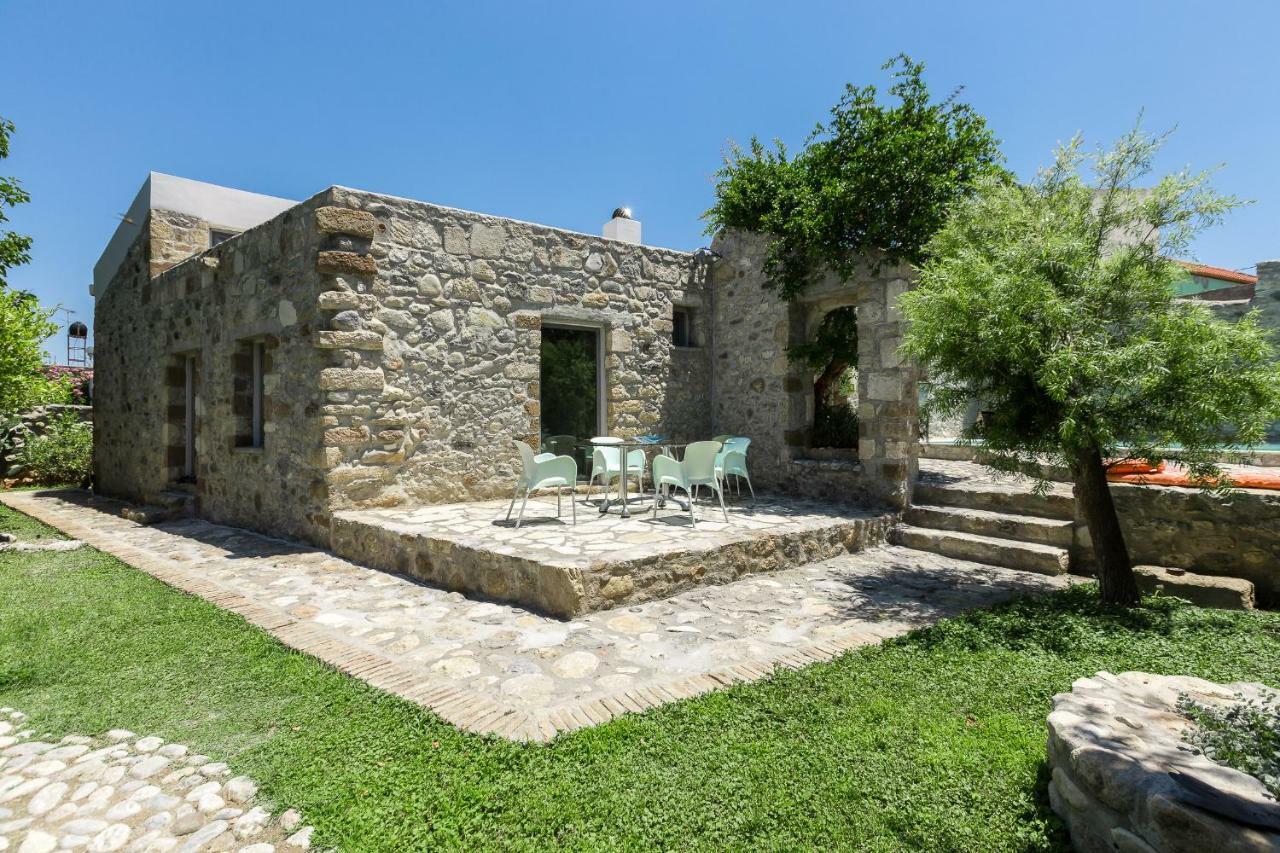 Muazzo Creta Stone House, Nature Escape With Pool, By Thinkvilla Pigi  Ngoại thất bức ảnh